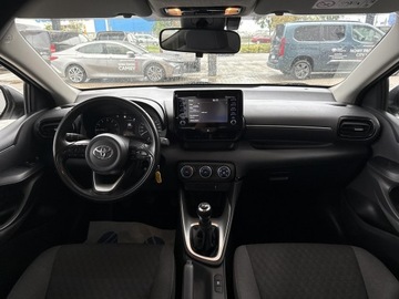 Toyota Yaris IV Hatchback 1.0 VVT-i 72KM 2022 Toyota Yaris 1.0 Comfort IV (2020-), zdjęcie 10