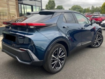 Toyota C-HR II SUV 1.8 Hybrid 140KM 2025 Od ręki - Executive 1.8 Hybrid 140KM | Podgrzewane fotele!, zdjęcie 4