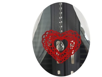 ZAWIESZKA AŻUR SERCE KRYSZTAŁ GIRLANDA WZÓR NR 21 KOLOR CZERWONY