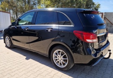 Mercedes Klasa B W246 Sports Tourer 200 CDI 136KM 2015 Mercedes-Benz Klasa B Serwisowany w ASO Mercedes Kratka Dostawczy 2 osoby, zdjęcie 2