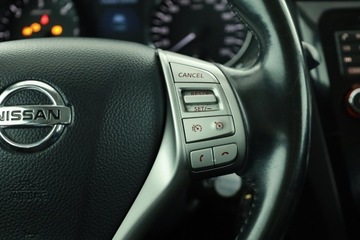 Nissan Qashqai II Crossover 1.6 dCi 130KM 2014 Nissan Qashqai 1.6 dCi, Salon Polska, Serwis ASO, zdjęcie 15