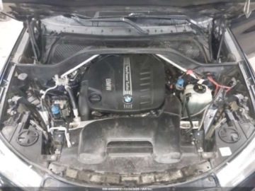 BMW X5 G05 2018 BMW X5 2018 BMW X5 xDrive35d Sports Activity Vehicle 3.0 Benzyna 255KM, zdjęcie 9