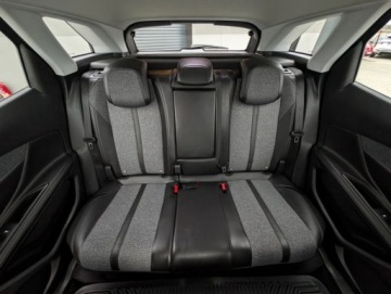 Peugeot 3008 II Crossover 1.2 PureTech 130KM 2018 Peugeot 3008 Ledy Navi Kamera Tempomat Alu Serwis Gwarancja 1.2 Benzyna, zdjęcie 37