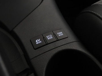 Toyota Auris II Touring Sports Facelifting 1.8 Hybrid 136KM 2016 Toyota Auris HEV full LED półskóra kamera i, zdjęcie 28