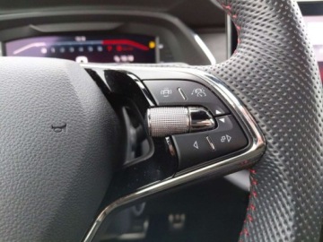 Skoda Octavia IV RS Kombi 2.0 TSI 245KM 2023 Skoda Octavia RS 2.0 TSI 245KM DSG FV 23 2.0 Benzyna 245KM, zdjęcie 19