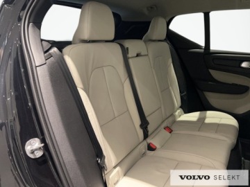 Volvo XC40 Crossover Facelifting 2.0 B3 163KM 2025 Volvo XC 40 VOLVO XC40 B3 Core Benzyna (163+14KM), zdjęcie 32