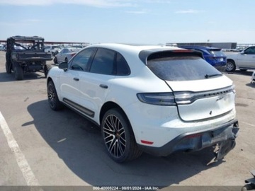 Porsche Macan 2023 Porsche Macan 2023r, T, 2.0L, 4x4 3.0 Benzyna 261KM, zdjęcie 3