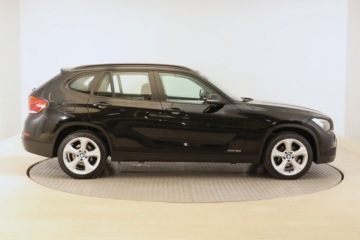 BMW X1 E84 Crossover Facelifting xDrive 18d 143KM 2014 BMW X1 xDrive18d, 4X4, Automat, Klima, zdjęcie 5