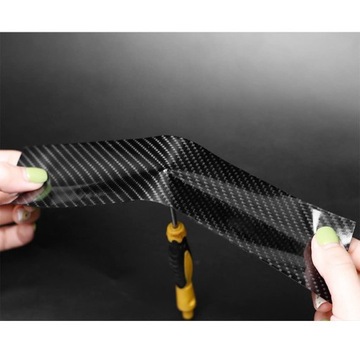 УНИВЕРСАЛЬНЫЕ НАКЛАДКИ НА ПОРОГКИ АВТОМОБИЛЯ/ВНЕДОРОЖНИКА 3М ИЗ УГЛЕРОДНОГО ВОЛОКНА