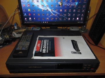 Magnetowid VHS JVC HR-D540EG VPT-TOP Ready z pilotem uszkodzony