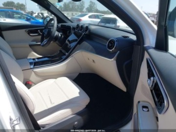 Mercedes GLC C254/X254 2026 Mercedes-Benz GLC 300 2026 2.0 Benzyna 255KM, zdjęcie 9