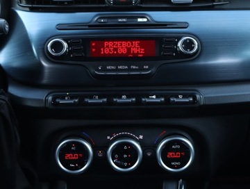 Alfa Romeo Giulietta Nuova II Hatchback 5d 2.0 JTD 16v 170KM 2013 Alfa Romeo Giulietta 2.0 JTDM, Salon Polska, zdjęcie 11