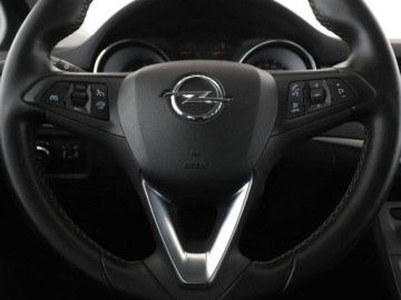 Opel Astra K Hatchback 5d 1.6 CDTI 95KM 2017 Opel Astra navi klimatyzacja multifunkcja czujniki, zdjęcie 20