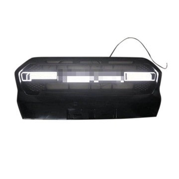 Grill atrapa podświetlana LED Ranger T8 19-22