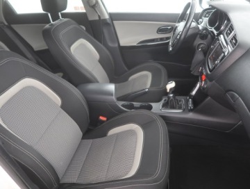 Kia Ceed II Kombi 1.6 CRDi 128KM 2014 Kia Ceed 1.6 CRDi, Salon Polska, Navi, Klima, zdjęcie 8