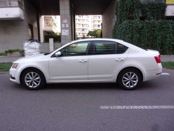 Skoda Octavia III Liftback Facelifting 2.0 TDI 150KM 2019 Skoda Octavia III 2.0 TDI Automat, zdjęcie 7