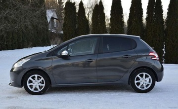 Peugeot 208 I Hatchback 3d 1.2 VTI 82KM 2013 Peugeot 208 1.2 VTi 82KM LED Klima Tempomat Tablet PDC Bluetooth Alufelgi, zdjęcie 11