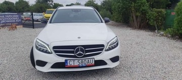 Mercedes Klasa C W205 Kombi Facelifting 1.6 180d 122KM 2019 Mercedes-Benz Klasa C Bixenon Duza Navi seriws w Mercedesie Alu 18, zdjęcie 3