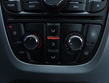 Opel Astra J Sedan 1.6 Twinport ECOTEC 115KM 2016 Opel Astra 1.6 16V, Salon Polska, Klima, Tempomat, zdjęcie 12