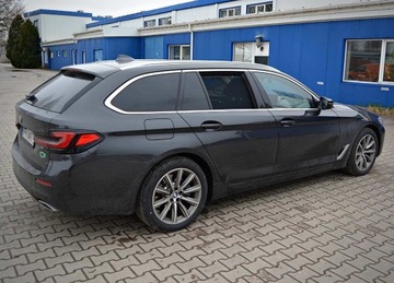 Шторы на магнитах BMW 5 G31 универсал с 2017 года.