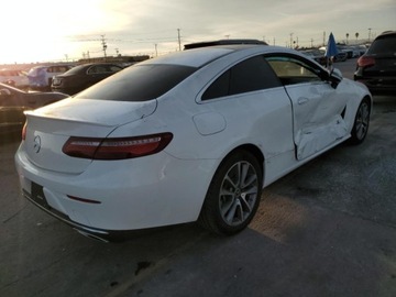 Mercedes Klasa E W213 2020 Mercedes-Benz Klasa E 450 2020 3.0l 3.0 Benzyna 362KM, zdjęcie 3