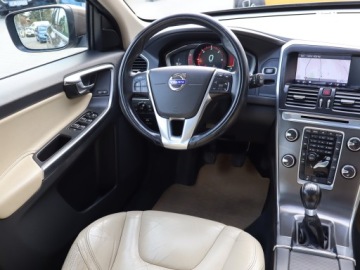 Volvo XC60 I SUV 2.0 D3 136KM 2013 Volvo XC60 D3, Skóra, Navi, Xenon, Klima, zdjęcie 6