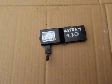 MODUL ZÁMKU OPEL ASTRA J IV 2010R 13503204
