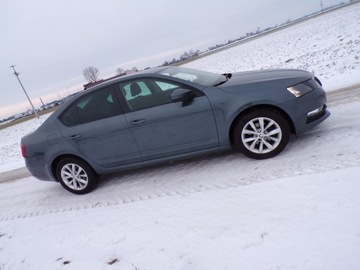 Skoda Octavia III Liftback Facelifting 1.6 TDI 115KM 2017 SKODA OCTAWIA 1.6 TDI 1 WŁAŚCICIELKA, zdjęcie 8