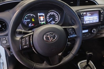 Toyota Yaris III Hatchback 5d Facelifting 2017 1.5 Hybrid 100KM 2018 Toyota Yaris Hybrid 100 Selection 1.5 Hybryda 100KM, zdjęcie 36