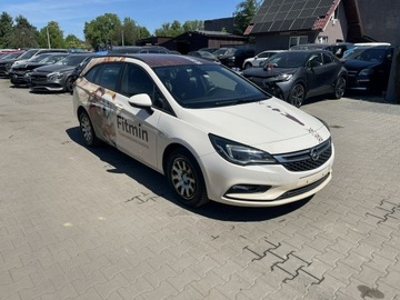 Opel Astra K Hatchback 5d 1.6 CDTI 95KM 2018 Opel Astra Climatronic Oryginalny przebieg, zdjęcie 6