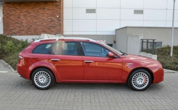 Alfa Romeo 159 Sportwagon 2.4 JTDM 20v 200KM 2006 Alfa Romeo 159 2,4JTDM (200KM) Skory 2.4 Diesel 200KM, zdjęcie 4
