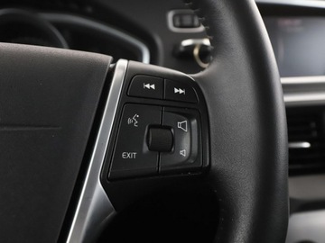 Volvo V40 II Hatchback Facelifting 2.0 D2 120KM 2018 Volvo V40 GRATIS! Pakiet Serwisowy o wartości 600, zdjęcie 29