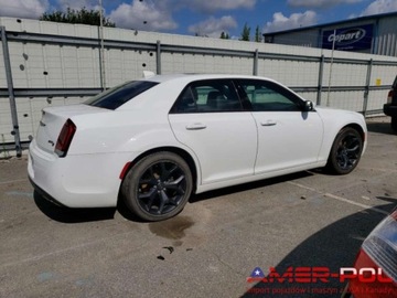 Chrysler 300C II 2021 Chrysler 300s _3.6 L_2021r_RWD 3.6 Benzyna 300KM, zdjęcie 3