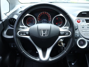 Honda Jazz III 1.4 i-VTEC 100KM 2010 Honda Jazz 1.4 i-VTEC, Salon Polska, Serwis ASO, zdjęcie 16