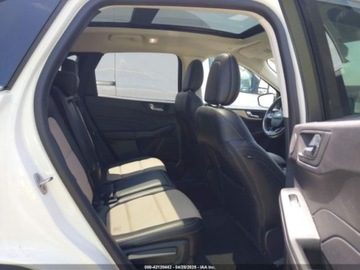 Ford Escape III 2021 Ford Escape Titanium 2021 2.0l 2.0 Benzyna 250KM, zdjęcie 12