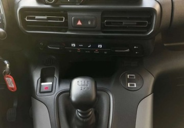 Toyota 2024 Toyota Proace City Verso Toyota Proace City Verso Long 1.5 D-4D Family 1.5, zdjęcie 29