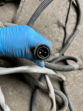 392 КОНТРОЛЛЕР IVECO, ЖГУТ ПРОВОДОВ ПОДВЕСКИ WABCO