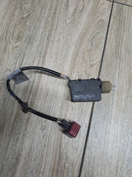 SIŁOWNIK CENTRALNEGO ZAMKA RENAULT DXI VOLVO FL FE