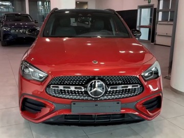 Mercedes GLA II Off-roader Facelifting 1.3 200 163KM 2025 MERCEDES-BENZ GLA 200 AMG Line Suv 1.3 (163KM) 2025, zdjęcie 1