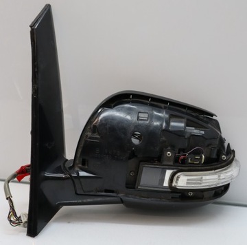 MITSUBISHI GRANDIS _ ORIGINÁLNÍ EVROPA