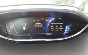 Peugeot 5008 II Crossover Facelifting 1.2 PureTech 130KM 2023 Peugeot 5008 1.2 Benzyna 131KM, zdjęcie 15