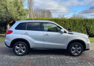 Suzuki Vitara III SUV 1.6 VVT 120KM 2017 Suzuki Vitara 1,6 120KM 4x4 Climatronic Kamera NAVI Bezwypadkowy Serwis, zdjęcie 6