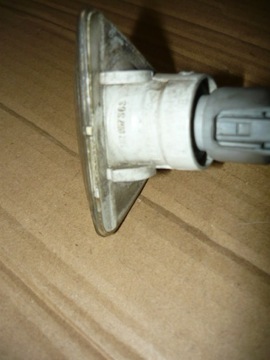 MITSUBISHI COLT 05-12 SMĚROVKA W BLATNÍK