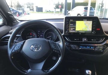 Toyota C-HR I Crossover Facelifting 2.0 Hybrid Dynamic Force 184KM 2019 Toyota C-HR Toyota C-HR 2.0 Hybrid Premiere Edition 2.0 Hybryda 184KM, zdjęcie 30