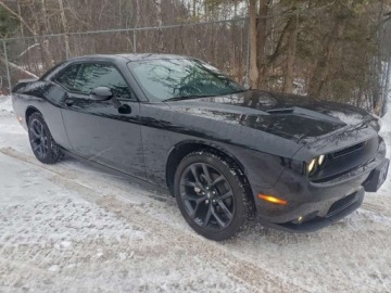 Dodge Challenger III 2023 Dodge Challenger Sxt 2023 3.6 Benzyna 303KM, zdjęcie 4