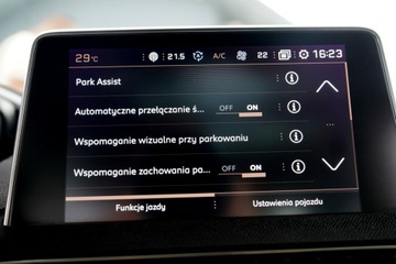 Peugeot 5008 II Crossover Facelifting 1.6 PureTech 180KM 2021 Peugeot 5008 GT kamera Skora adc Nawi PANORAMA bli, zdjęcie 31