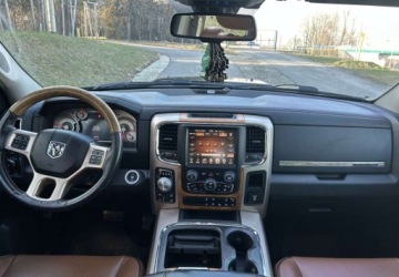 Dodge Ram IV 5.7 V8 390KM 2017 Dodge RAM Dodge RAM 5.7 Benzyna 390KM, zdjęcie 5