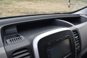 Renault Trafic III Furgon 1.6 dCi 95KM 2017 Renault Trafic 1.6 DCI, 9-OSOBOWY, Rodzinny, Komfortowy, 6-Biegow, Zarejes, zdjęcie 27