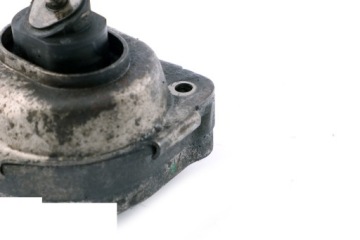 Правая подушка двигателя BMW E83 X3 1.8d 2.0d