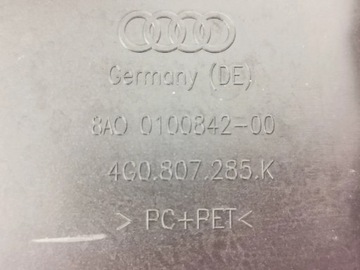 Ramka, podkładka pod tablicę rejestracyjną AUDI RS-6 4G0 826.